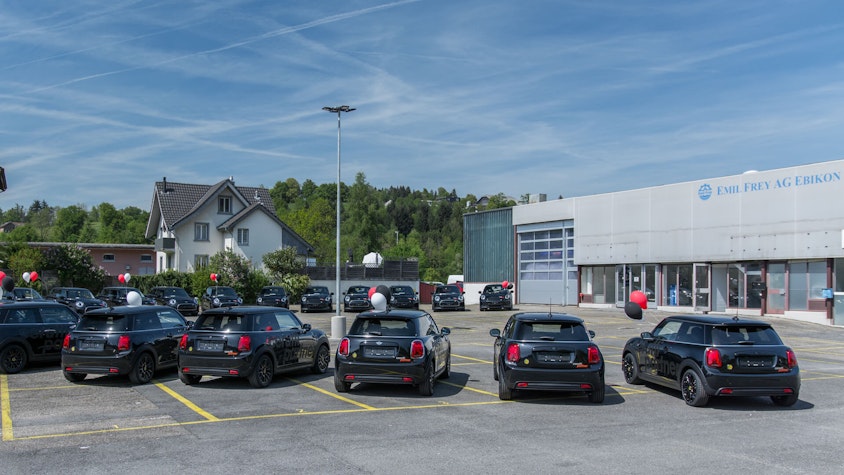 30 Elektroautos für Cerutti Partner