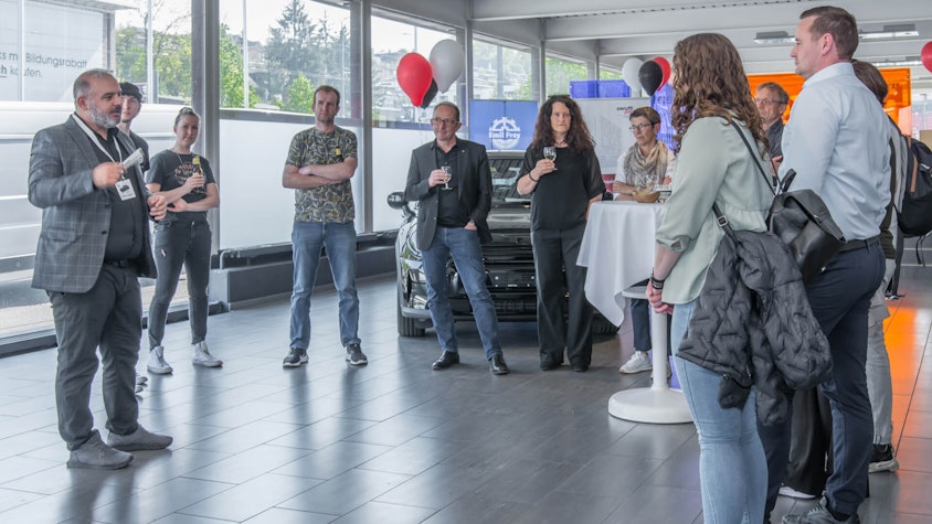 30 Elektroautos für Cerutti Partner