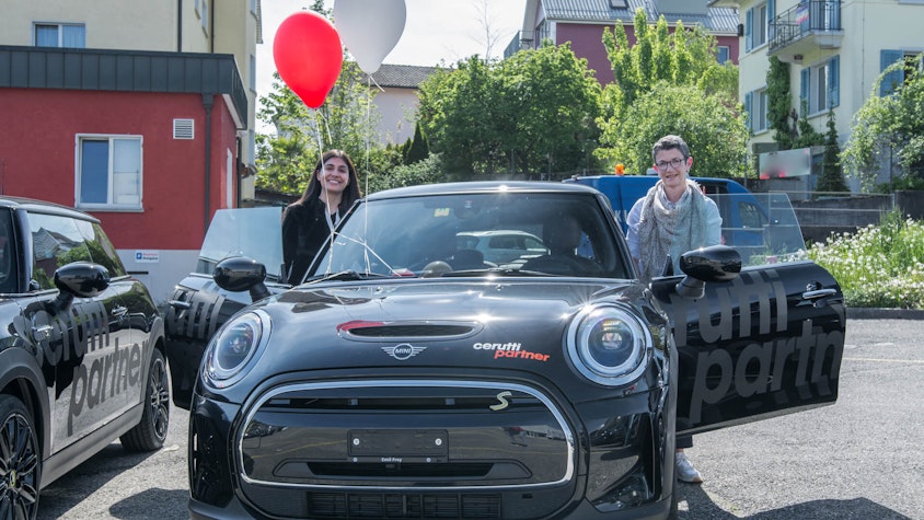 30 Elektroautos für Cerutti Partner