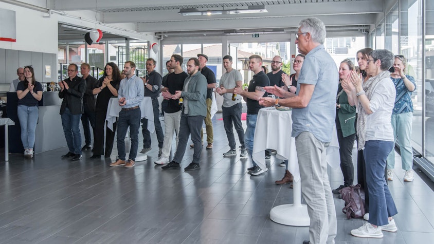 30 Elektroautos für Cerutti Partner