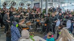 Grosse Frühlingsausstellung mit Jahrhundertjubiläum Grosse Frühlingsausstellung mit Jahrhundertjubiläum