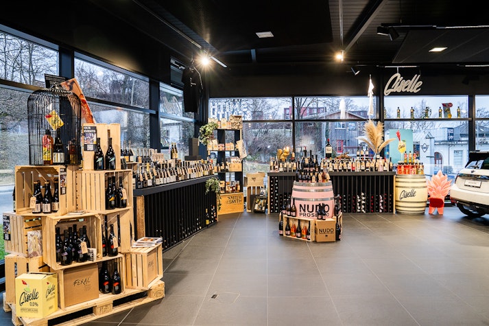 MINI trifft auf grosse Weine – unser neuer Popup Store in Wetzikon!